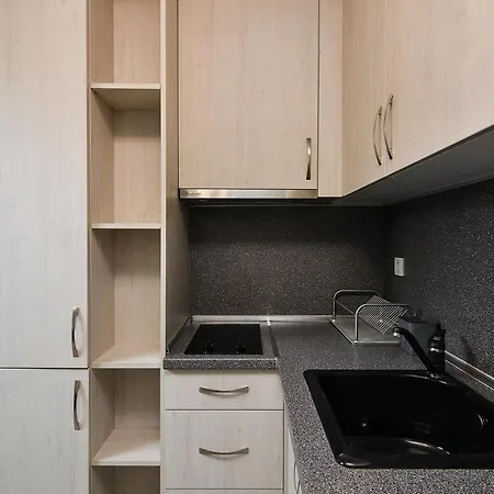 Budget In Center Unde Roof Апартамент Варна