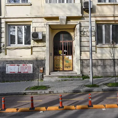 Small On Budget In The Heart Of